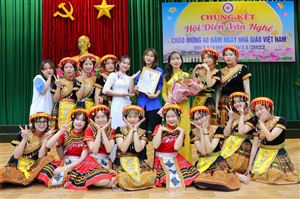 Chung kết hội diễn văn nghệ chào mừng 40 năm ngày nhà giáo Việt Nam (20/11/1982-20/11/2022)
