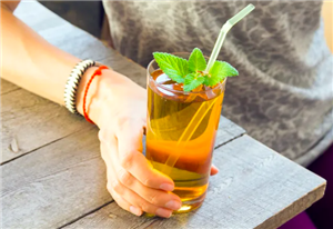  5 loại đồ uống tốt nhất để cải thiện sức khỏe đường ruột
