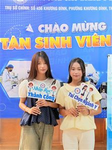  Chào đón Tân sinh viên K26 trong ngày nhập học đợt 1 tại Trụ sở đào tạo chính trường Cao đẳng Y Hà Nội